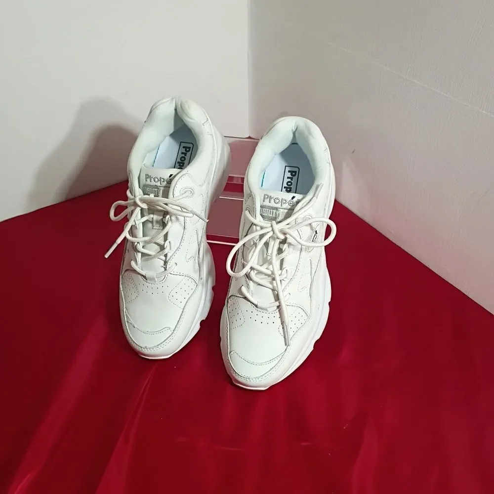 PROPET Women's SZ 9 LEATHER STABILITY Stana WASO 12L White. Condition is Pre-own